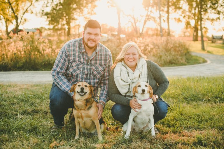 Jamie & Tommy Loami, IL Nipper Creek Wildlife Park Engagement Session